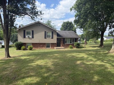 151 Meadow Dr