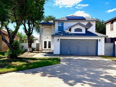 Property at 128 Tamarack Loop, Laredo, TX