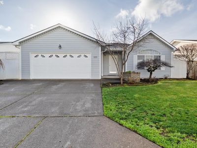 4240 Paintbrush Ct NE