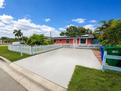 2745 NW 7th Ct