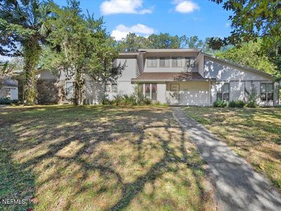 5931 SAXONY WOODS Lane