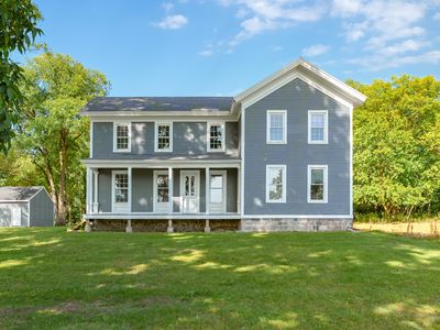 135 Golfview Dr