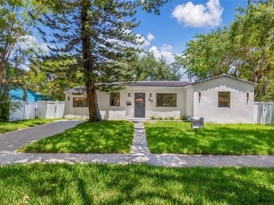 53 NW 107th St