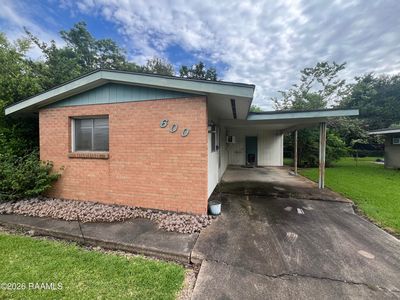 600 Creswell Ln