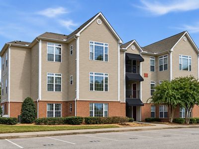 2501 Huntscroft Ln APT 300