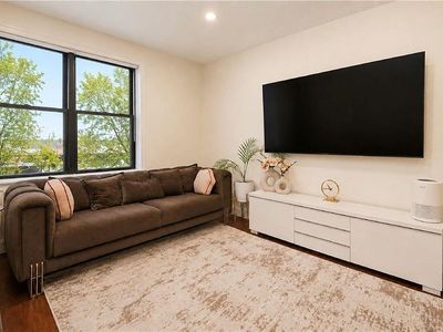 2645 Homecrest Ave APT 1F