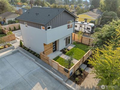 1605 SW Kenyon Street