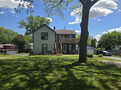 945 & 947 W South St