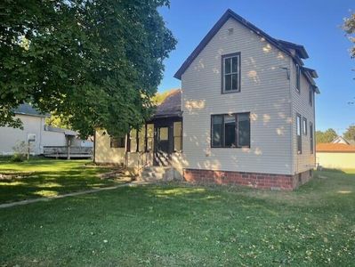 Property at 623 E Chestnut, Hubbard, IA