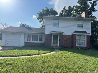 1939 Dyer Ave