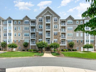 902 Macphail Woods Xing APT 3E