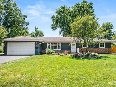 210 Briar Ln