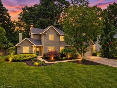 Property at 868 Carriage Park Oval, Westlake, OH