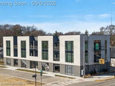 110 Austin Ave #203
