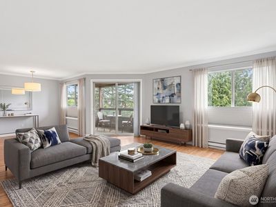 3421 SW Roxbury Street #308