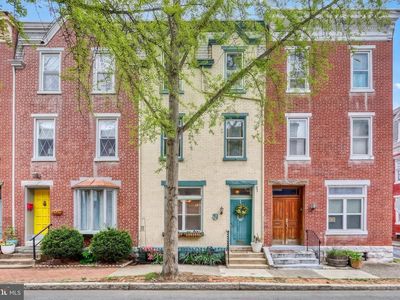 1617 Penn St