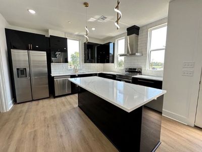 2606 W Bonnie Ln