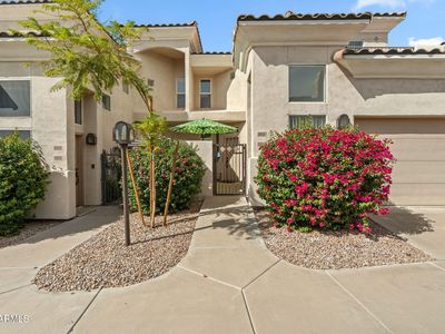 1747 E NORTHERN Avenue #102