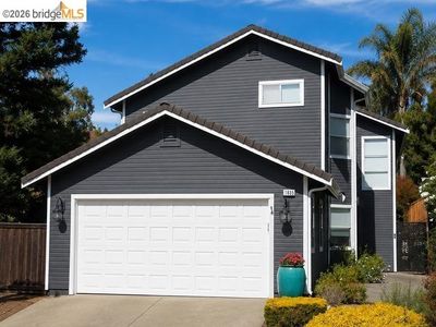 1835 Mountview Ter