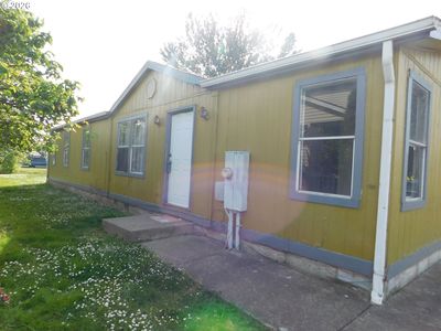 204 E Ivy Ave