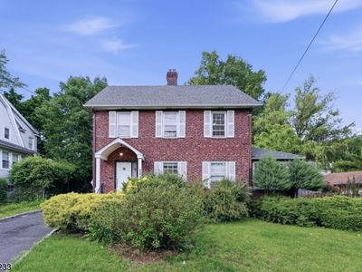 285 W Hudson Ave