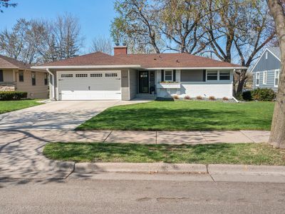 6120 Loren Dr