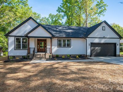 110 Johnson Ln