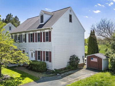 229 Black Horse Dr
