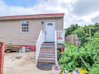 Property at 611 N Indiana Ave, Atlantic City, NJ