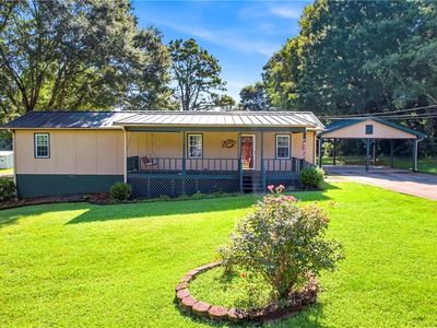 152 Hunters Ln