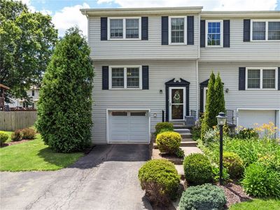 207 Opal Dr