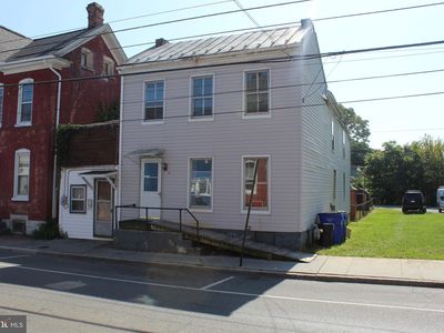 120 N Mulberry St #1/2