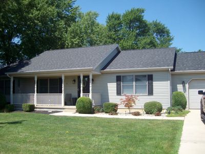 6643 Hillside Ct