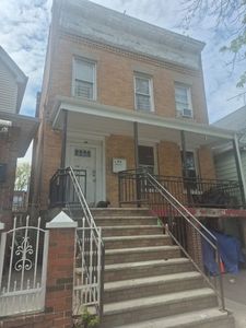 34-20 100th St