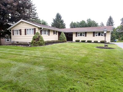 13 Westview Cres