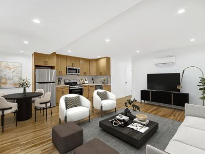 560 E 80th St Floor 2