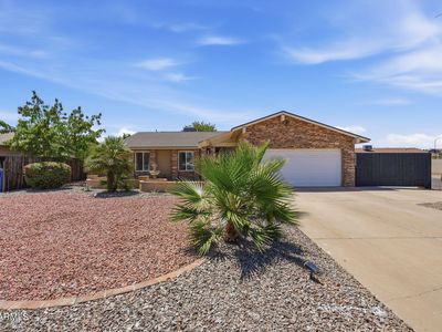 2051 E Pueblo Avenue