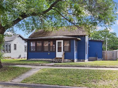 522 Caledonia STREET