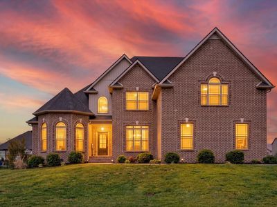 100 Hayward Fields Dr