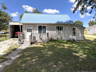 Property at 505 E 1st St, Crookston, NE