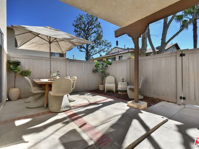 10341 Canoga Ave Unit 3