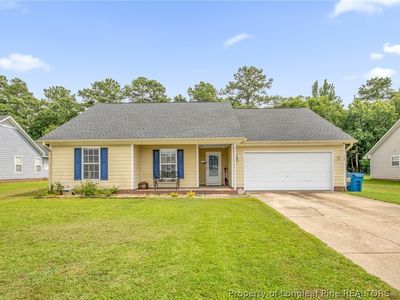 112 Hosta Dr