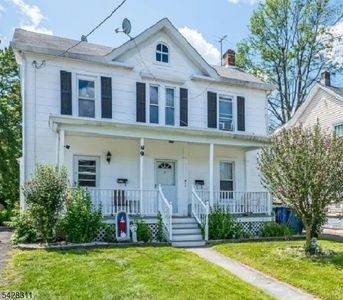 89 1St Ave