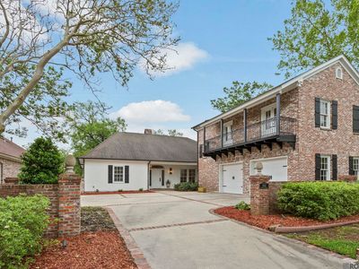 17627 Masters Pointe Ct