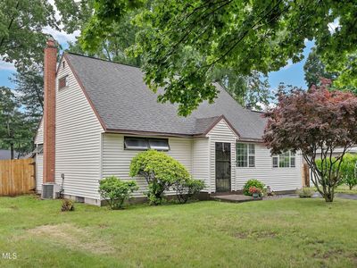 95 Locust Park