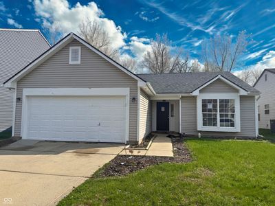 6027 Lakeside Manor Ave