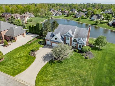 11225 Crosstree Ct