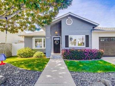 3326-3328 Wisteria Dr