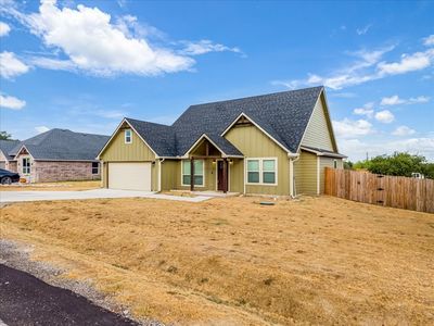 2412 Christine Dr