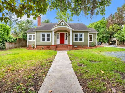 809 E 6th Ave